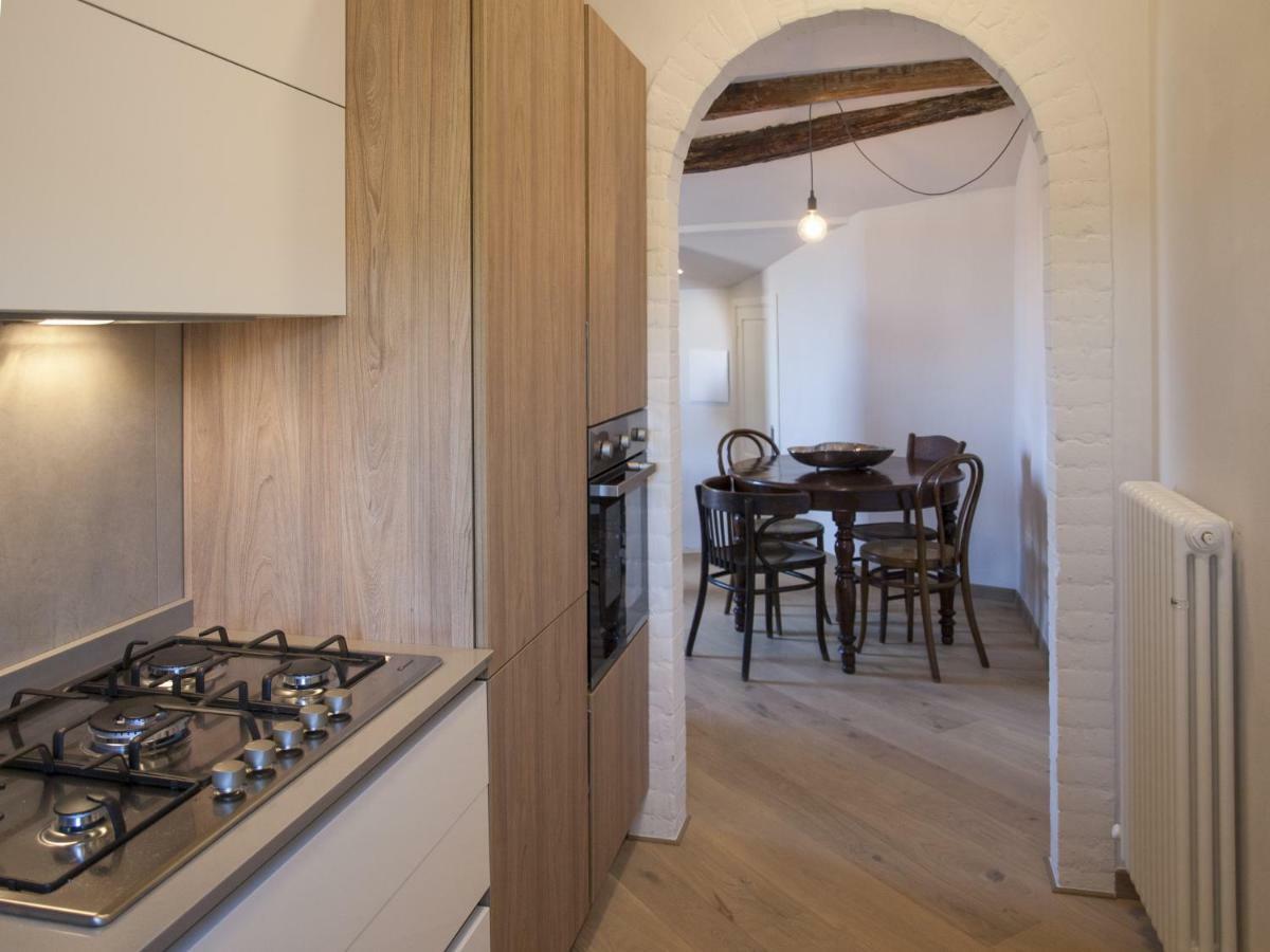 Elegante Luminoso Attico Centralissimo Siena Eksteriør billede